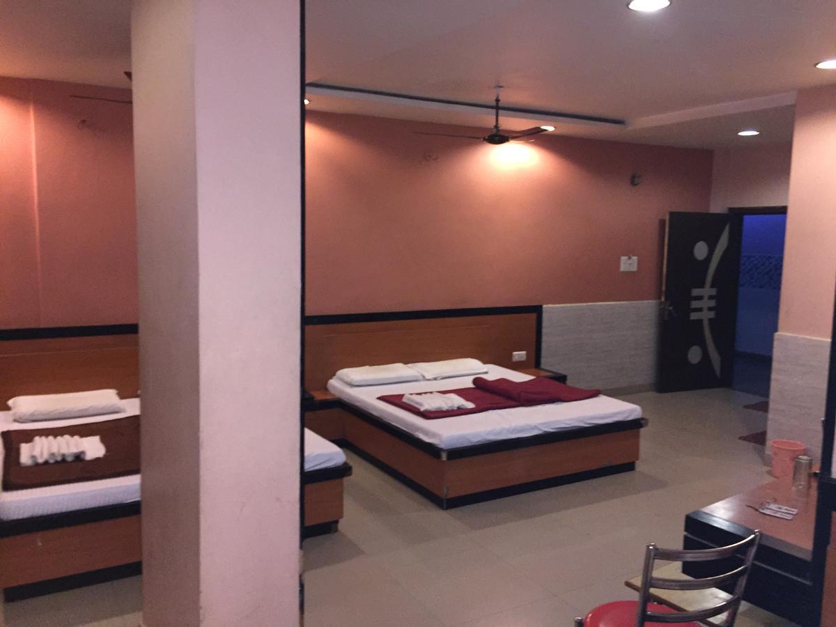 Hotel Pakeeza Adžmér Exteriér fotografie